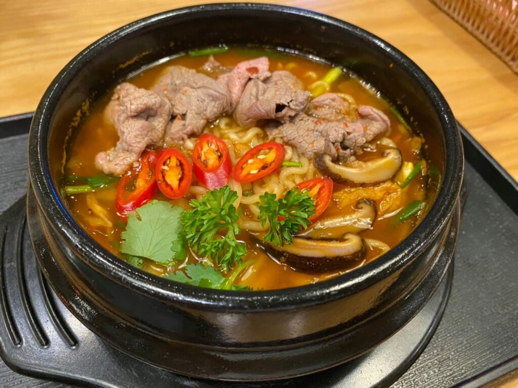 240242499 4896386147043267 1148393093463764494 n