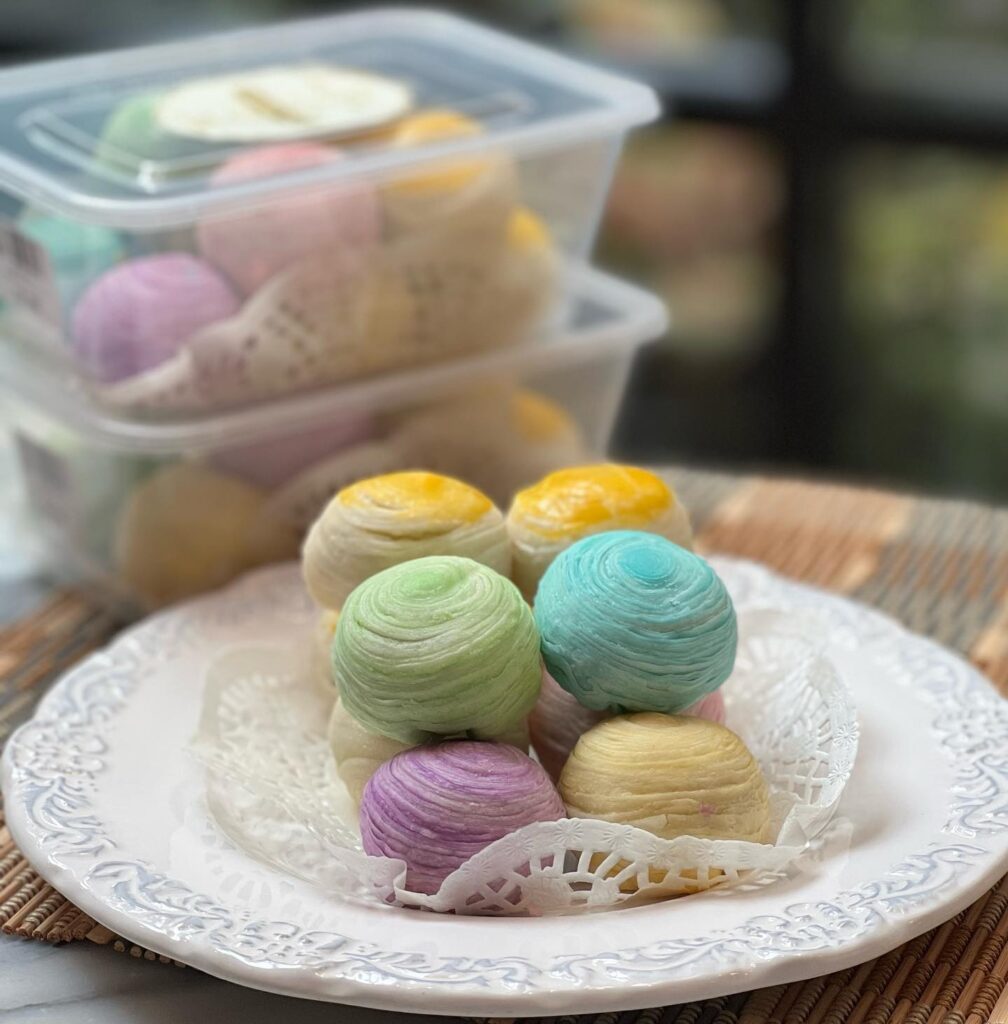 ขนมเปี๊ยะเข้าแล้วนะคะ รอบนี้สีพาลเทลสวยๆเลยค่ะ เปิดกล่องมาคือหอมกลิ่นควันเทีย... 6 275941425 5601264693222072 539541758239193801 n